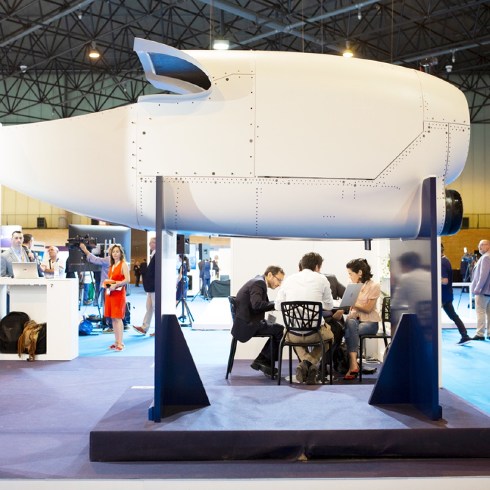 Aerospace 203 C Lolo Vasco Rendez Vous.jpg