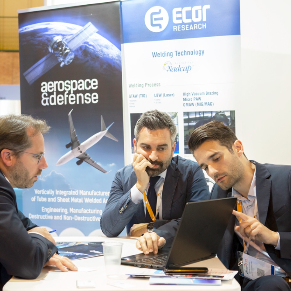 Aerospace 493 C Lolo Vasco Renez Vous Dafffaires.jpg